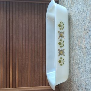 Vintage Anchor Hocking Fire King Meadow Green 1.5 Quart Baking Dish